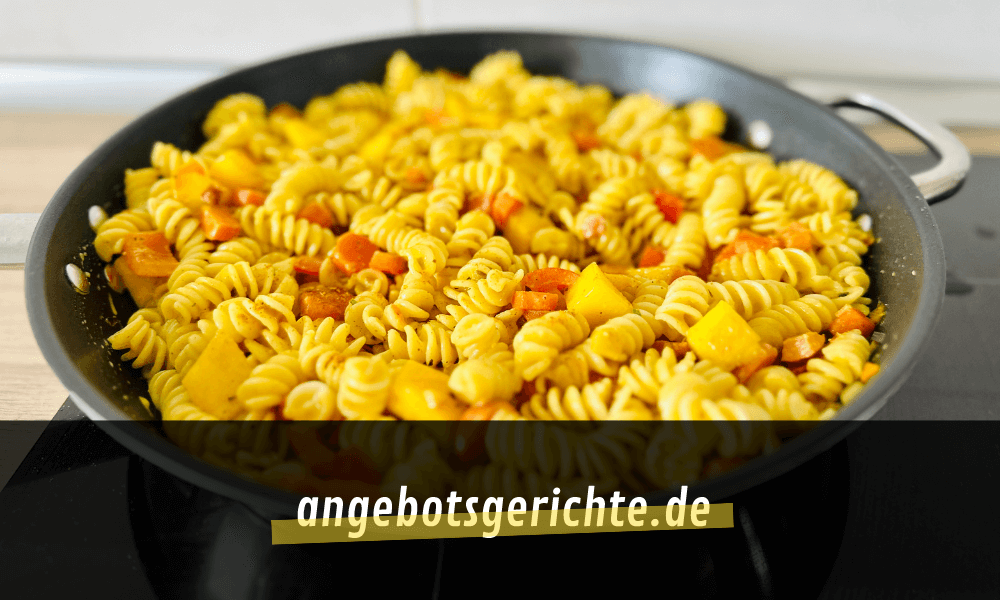 Fruchtig-scharfe Mango-Curry-Pasta Grundrezept + aktuelle Angebote